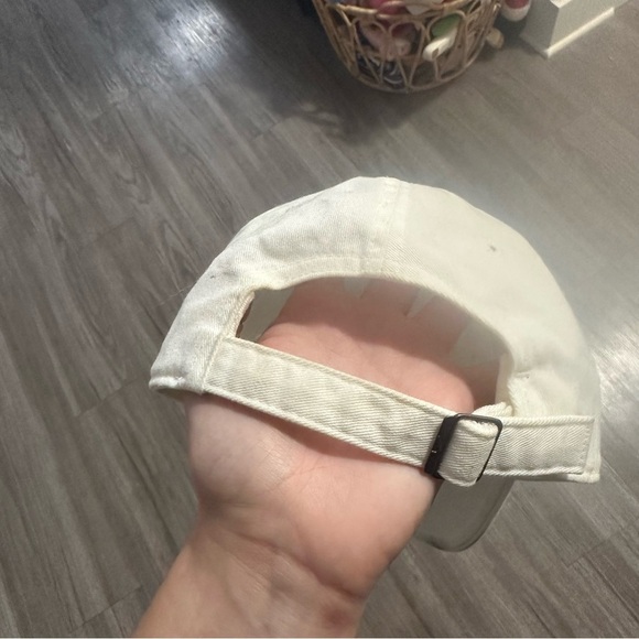 3/$20⚡️ Nike White Baseball Cap Hat Black Embroidered Logo Front S1ze Heritage - Picture 7 of 8